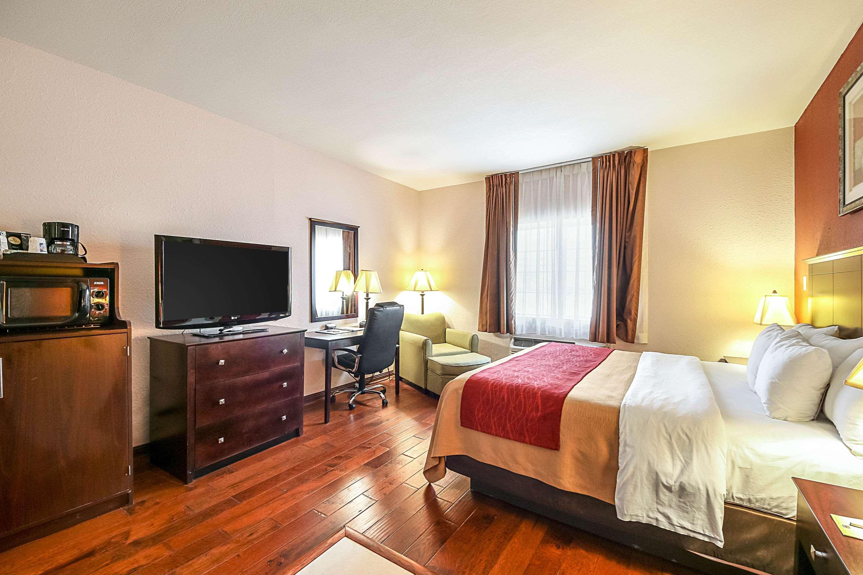 Quality Inn Kingsville Hwy 77 Buitenkant foto